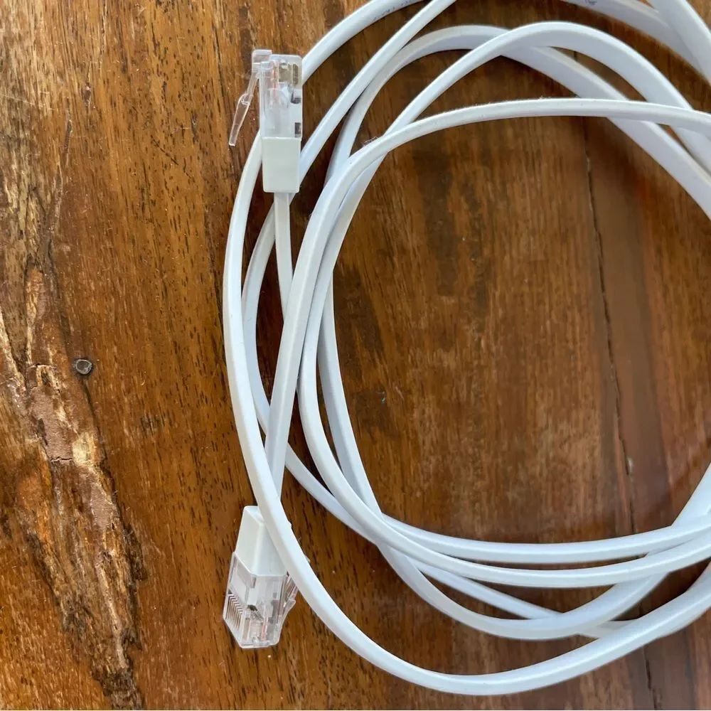 Google White Network Router with Network Cable - Picture 12 of 13